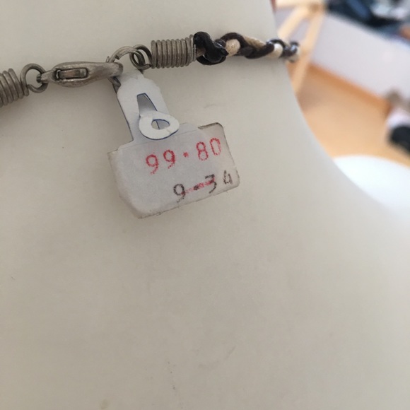 Beautiful handmade seashells necklace - Picture 10 of 15